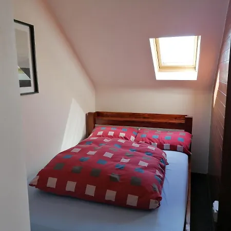 Aille River Tourist Hostel And Camping Doolin Hostel Doolin