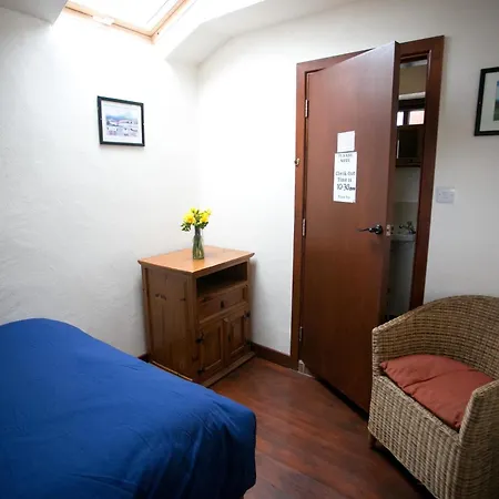 Aille River Tourist Hostel And Camping Doolin * Doolin
