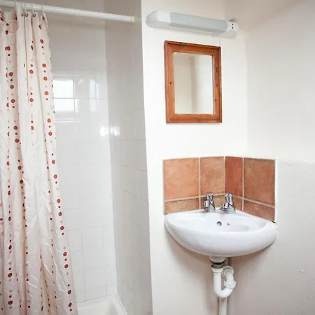 Aille River Tourist Hostel And Camping Doolin * Doolin