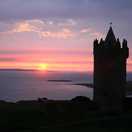 Aille River Tourist And Ostello Doolin