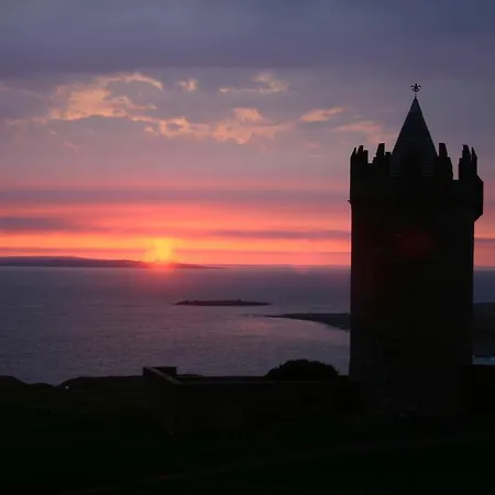 Hostel Aille River Tourist Hostel And Camping Doolin