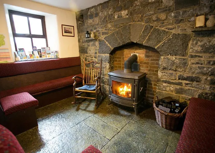 Aille River Tourist Hostel And Campsite Doolin Hostel