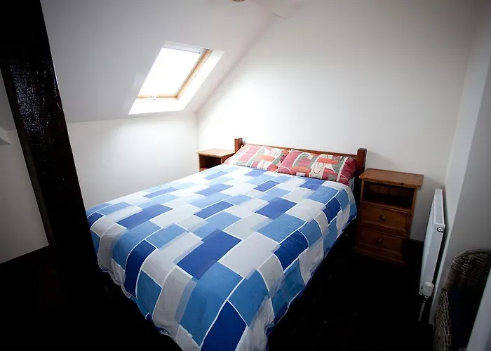 Aille River Tourist Hostel And Campsite Doolin Doolin