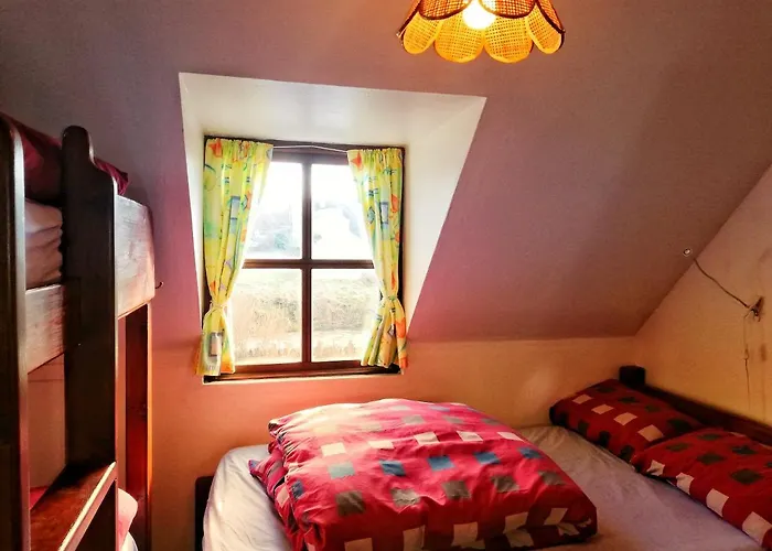 Aille River Tourist Hostel And Campsite Doolin Doolin